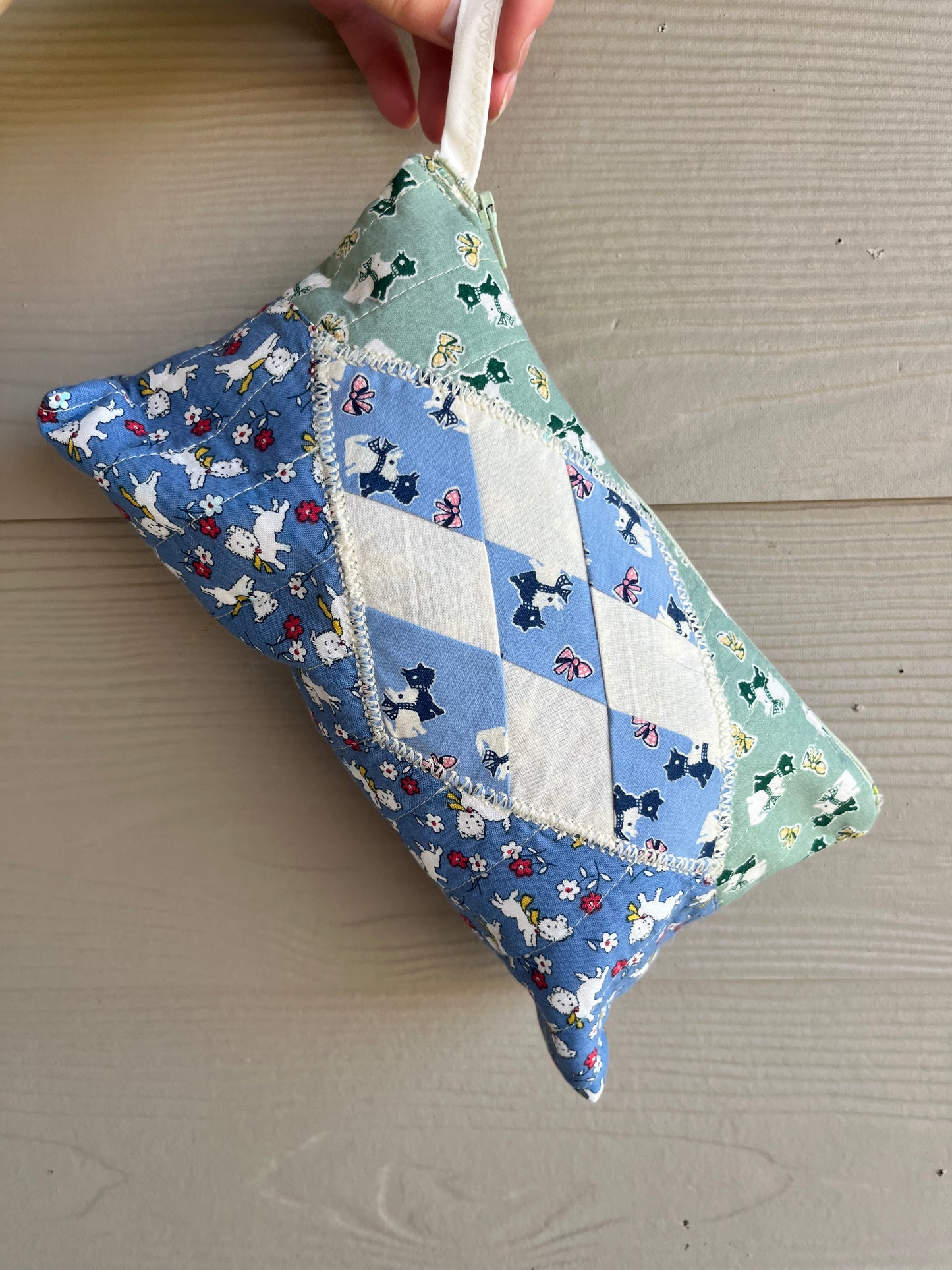 Scottie Dog Quilted Zipper Pouch