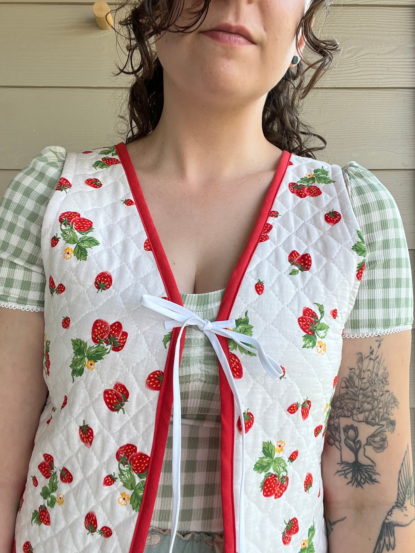Strawberry Fields Reversible Quilted Vest | XS