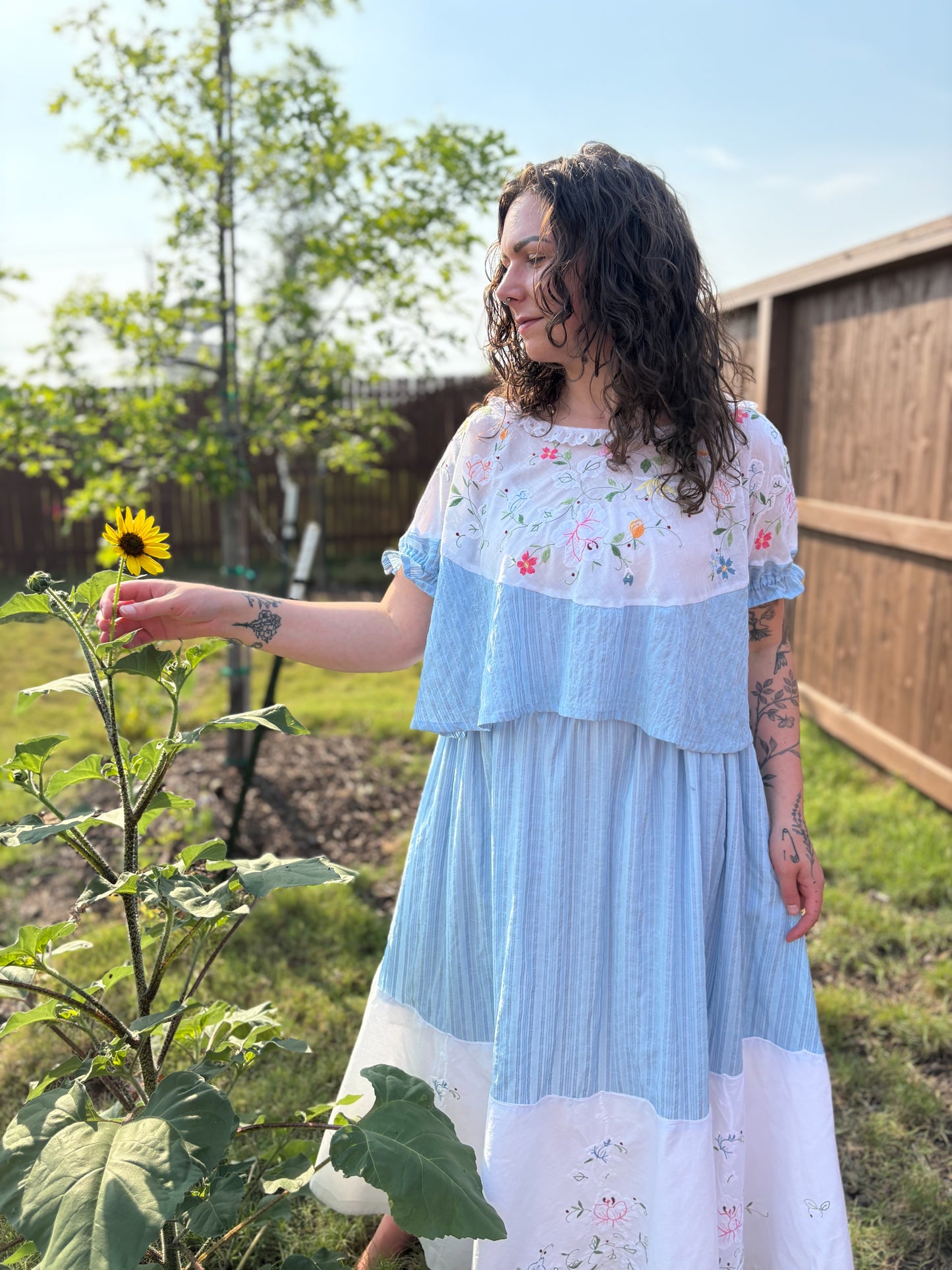 Upcycled Tablecloth Twirly Skirt | M/L