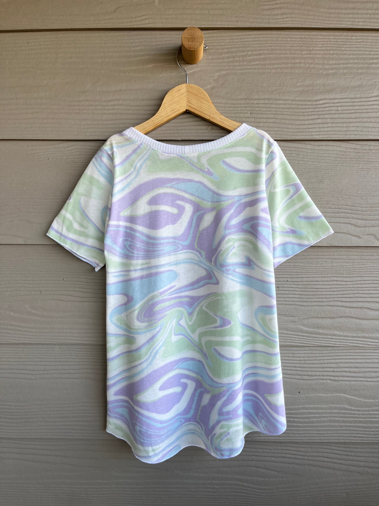 Girls Hi-Lo Swing Tee | Purple/Green Marble