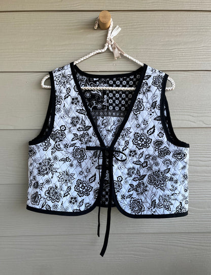 The Sweetheart Reversible Quilted Vest | L