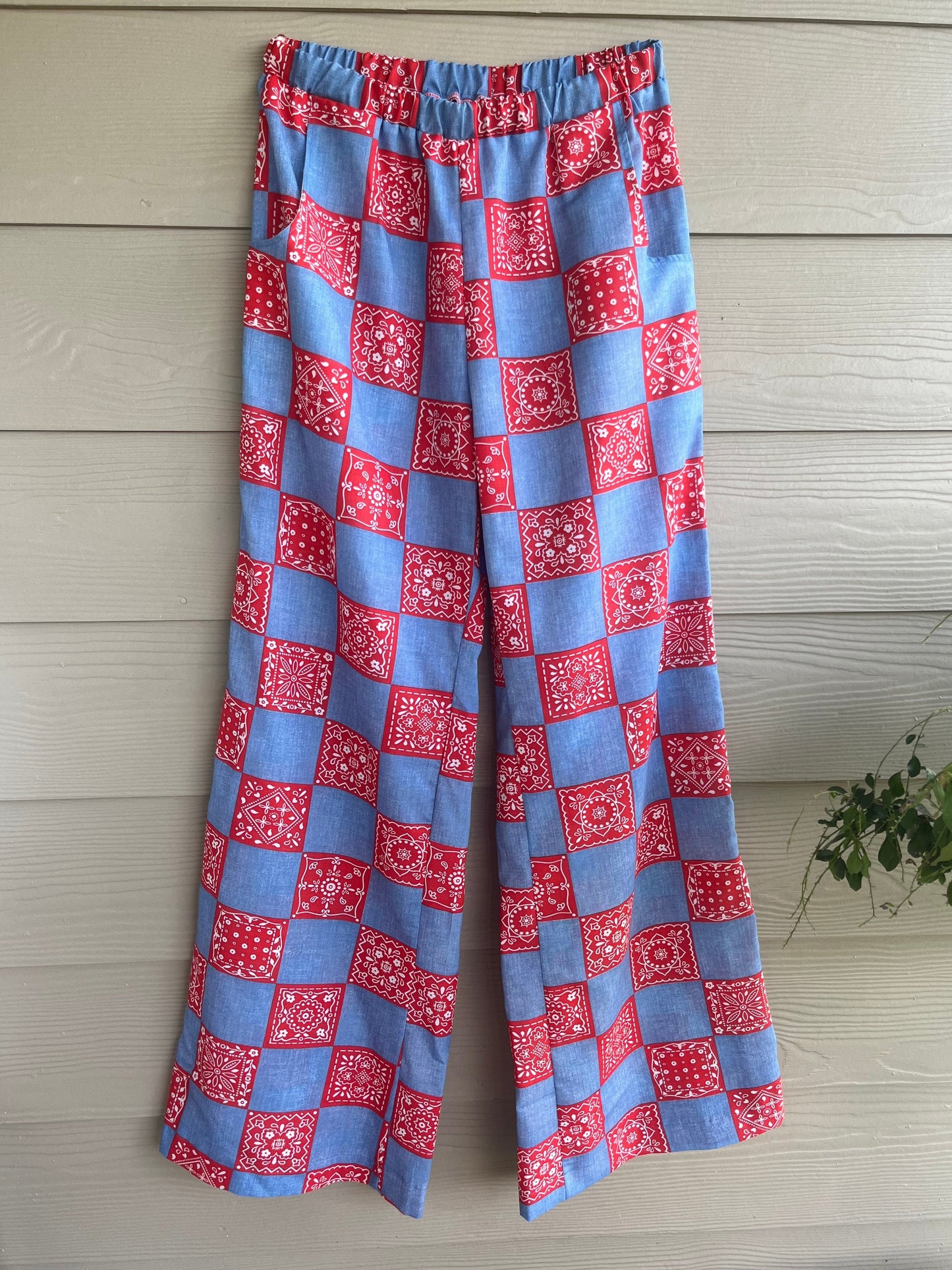 Bandana Print Lounge Pants