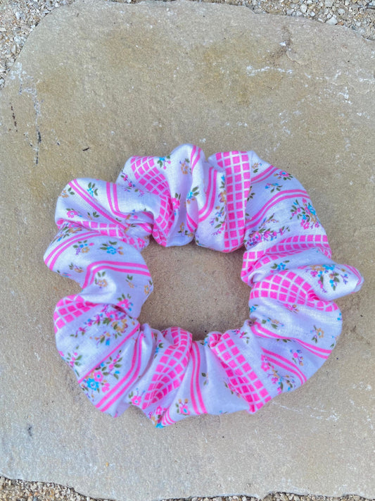 Floral Pink Quilt Scrunchie